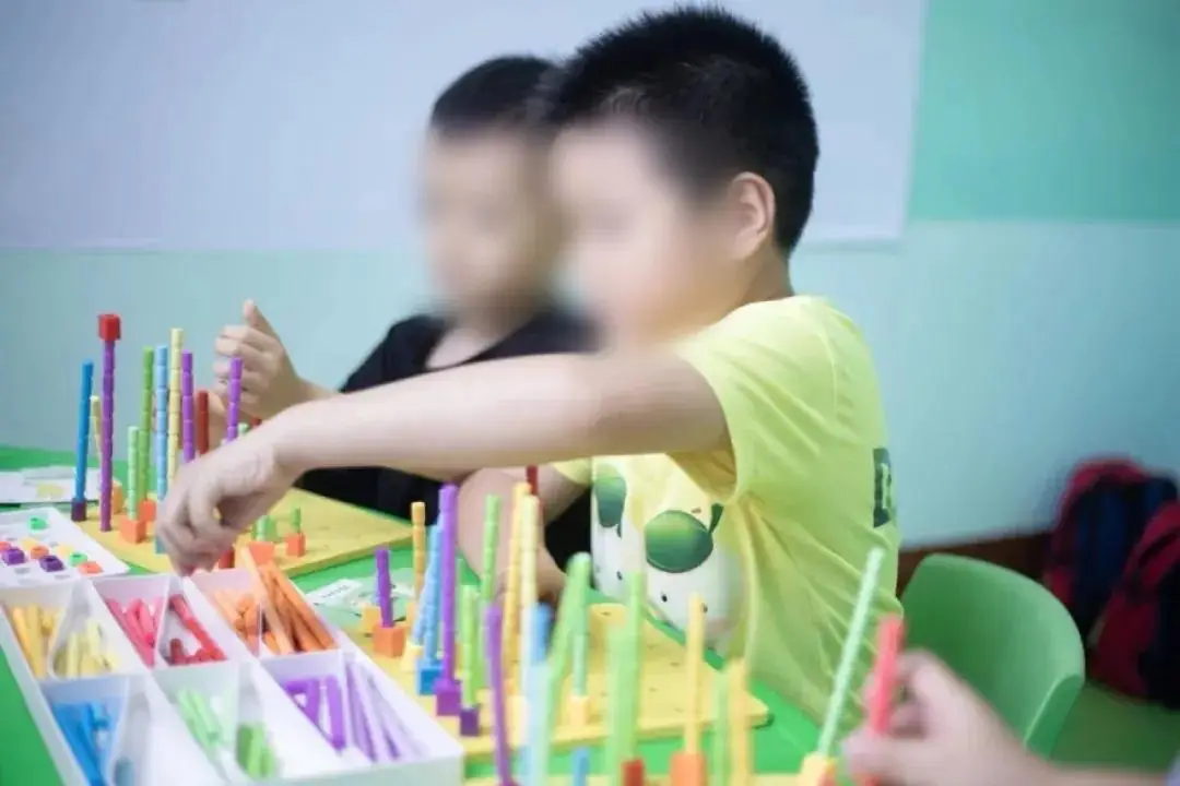 儿童注意力训练游戏_训练学前儿童注意力的游戏_训练儿童注意力的有哪些游戏